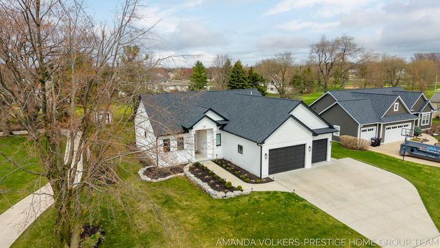1509 Ponstein Drive, Hudsonville, MI 49426