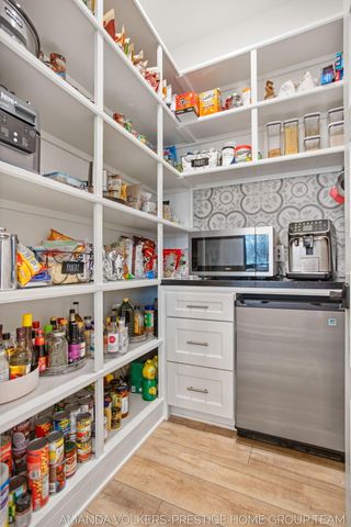 1509 Ponstein Drive, Hudsonville, MI 49426