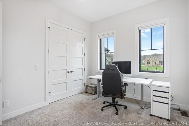 1509 Ponstein Drive, Hudsonville, MI 49426