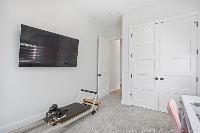 1509 Ponstein Drive, Hudsonville, MI 49426