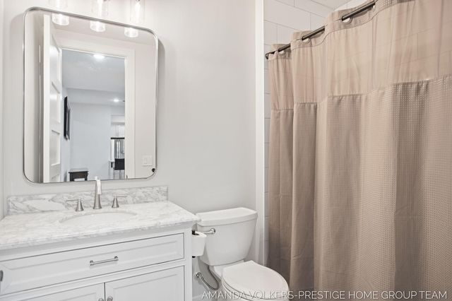 1509 Ponstein Drive, Hudsonville, MI 49426