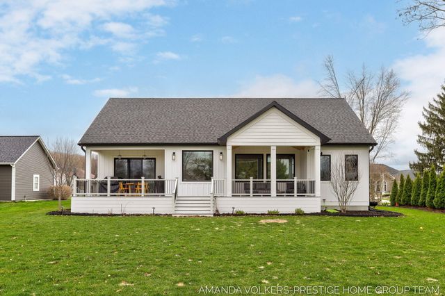 1509 Ponstein Drive, Hudsonville, MI 49426