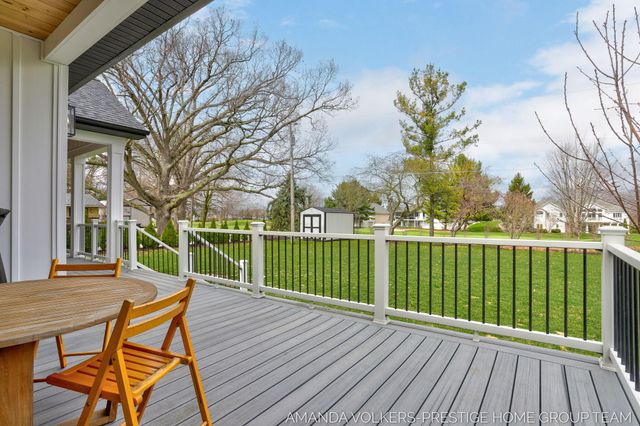1509 Ponstein Drive, Hudsonville, MI 49426