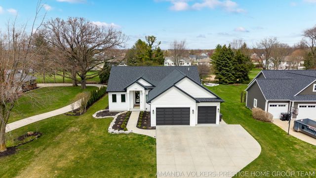 1509 Ponstein Drive, Hudsonville, MI 49426