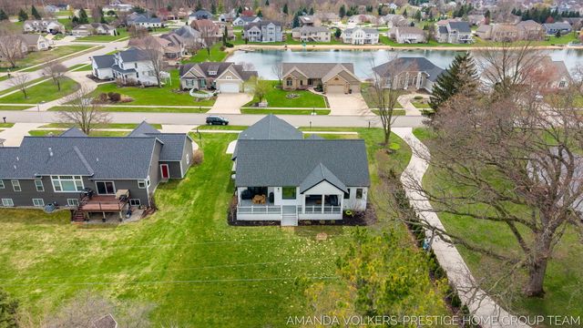 1509 Ponstein Drive, Hudsonville, MI 49426