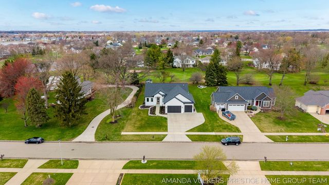 1509 Ponstein Drive, Hudsonville, MI 49426