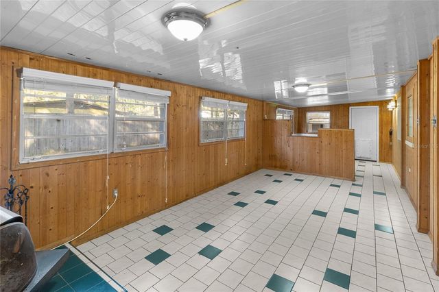 1618 NE 15TH TERRACE, Gainesville, FL 32609