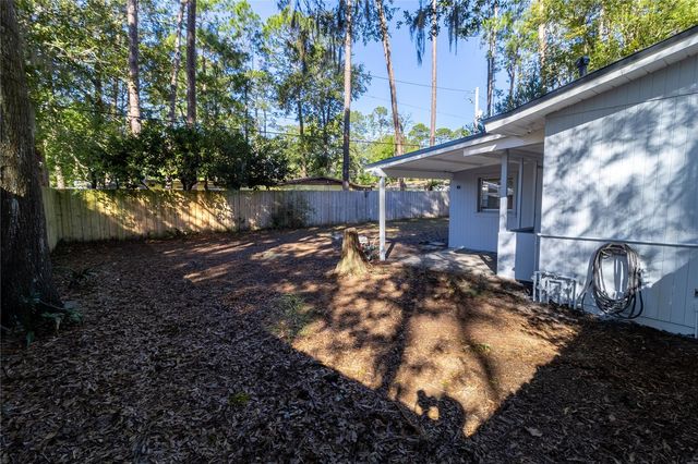 1618 NE 15TH TERRACE, Gainesville, FL 32609