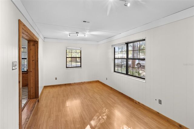 1618 NE 15TH TERRACE, Gainesville, FL 32609