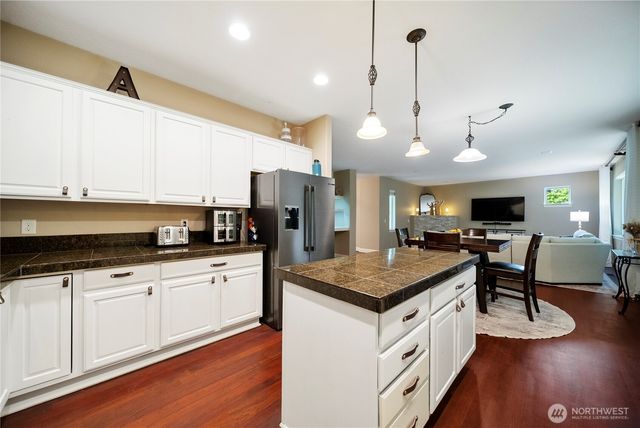 15422 NE 102nd St, Vancouver, WA 98682