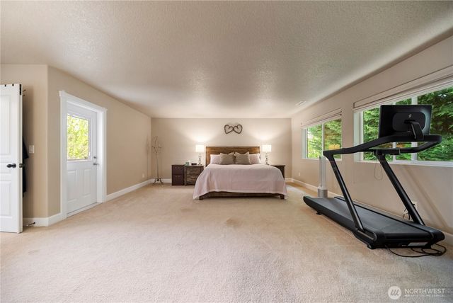 15422 NE 102nd St, Vancouver, WA 98682