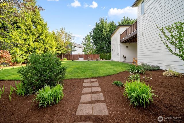15422 NE 102nd St, Vancouver, WA 98682