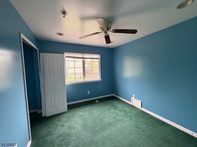 1152 Monroe Drive, Greenwich Twp., NJ 08886