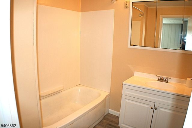 1074 County Road 521, Stillwater Twp., NJ 07860