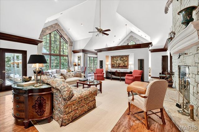 16916 Pacland Ridge Drive, Chesterfield, MO 63005