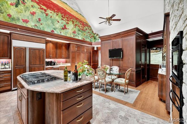 16916 Pacland Ridge Drive, Chesterfield, MO 63005