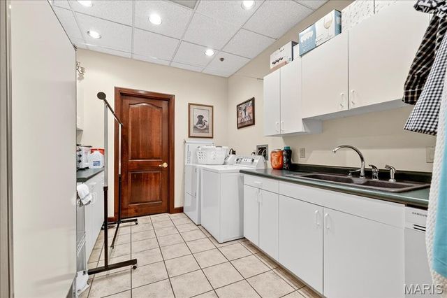 16916 Pacland Ridge Drive, Chesterfield, MO 63005