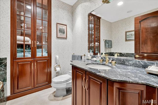 16916 Pacland Ridge Drive, Chesterfield, MO 63005