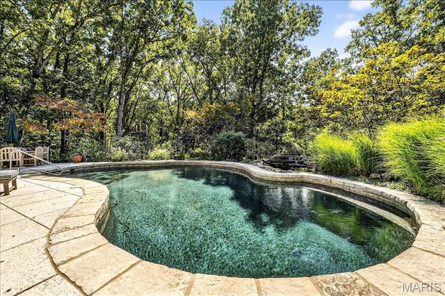 16916 Pacland Ridge Drive, Chesterfield, MO 63005