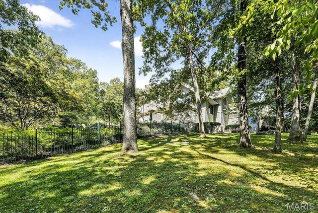 16916 Pacland Ridge Drive, Chesterfield, MO 63005