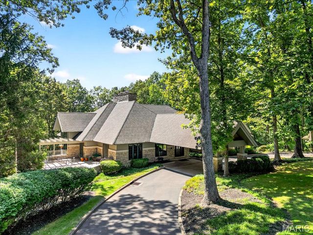 16916 Pacland Ridge Drive, Chesterfield, MO 63005