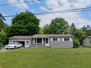 6363 Bluejay Drive, Flint, MI 48506