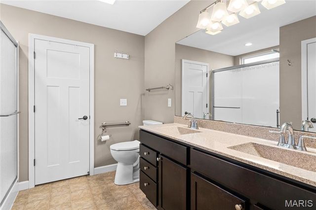 660 Willowbrook Way, O'fallon, IL 62269