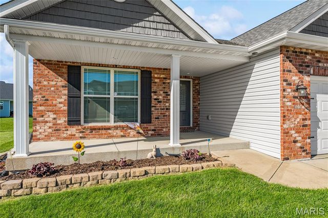 660 Willowbrook Way, O'fallon, IL 62269