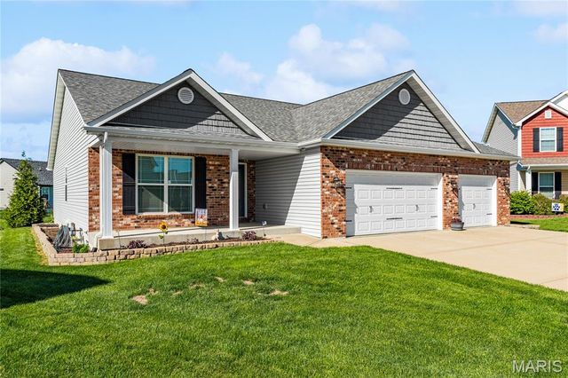 660 Willowbrook Way, O'fallon, IL 62269
