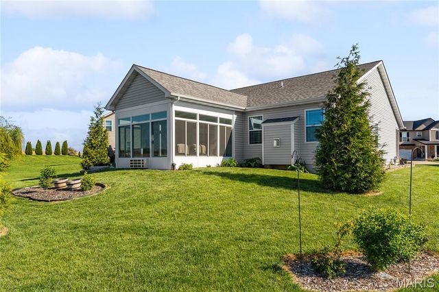 660 Willowbrook Way, O'fallon, IL 62269
