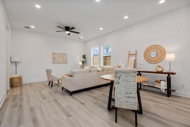 5604 Mulvey Street, Houston, TX 77020