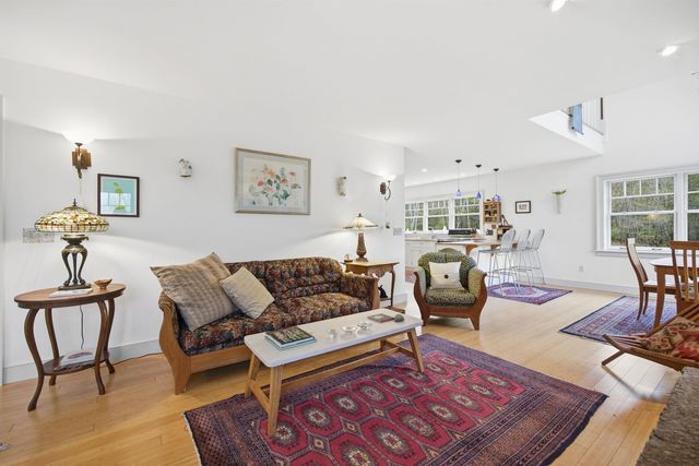 860 Yale Heights Road, West Windsor, VT 05089