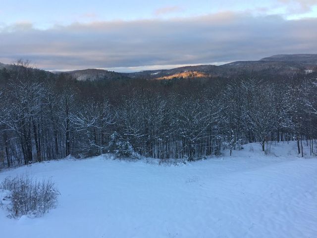 860 Yale Heights Road, West Windsor, VT 05089