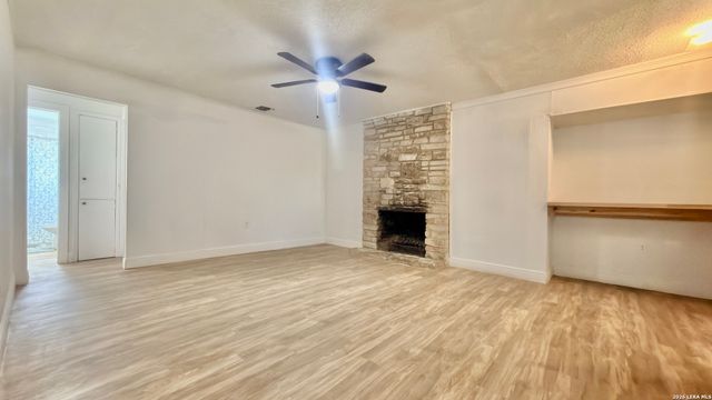 4310 Avenida Prima, San Antonio, TX 78233
