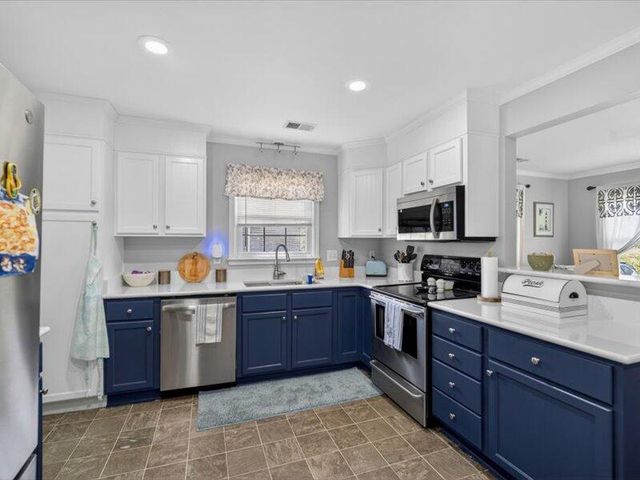 227 Birch Avenue, Goose Creek, SC 29445