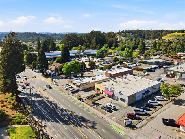 2525 Soquel Drive, Santa Cruz, CA 95065