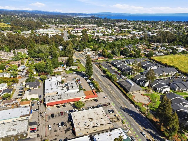 2525 Soquel Drive, Santa Cruz, CA 95065