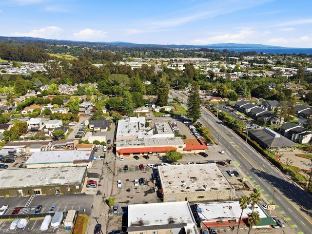 2525 Soquel Drive, Santa Cruz, CA 95065
