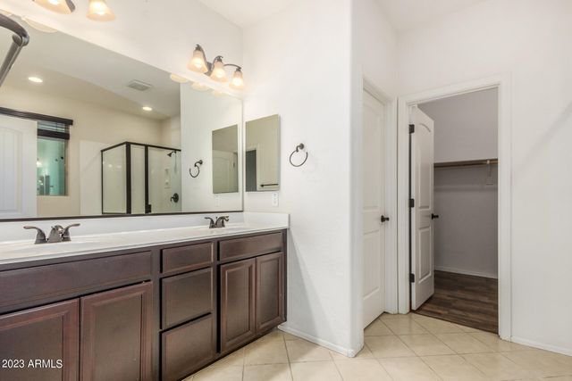 2418 W GARY Way, Phoenix, AZ 85041