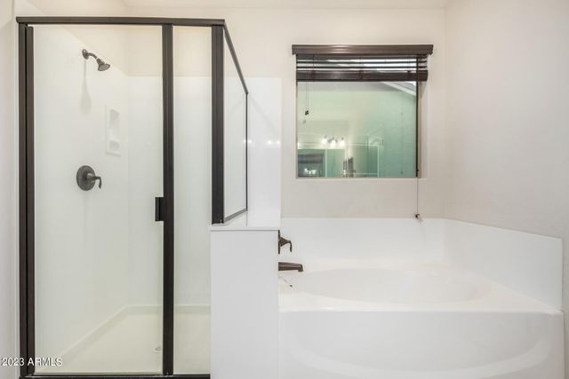 2418 W GARY Way, Phoenix, AZ 85041