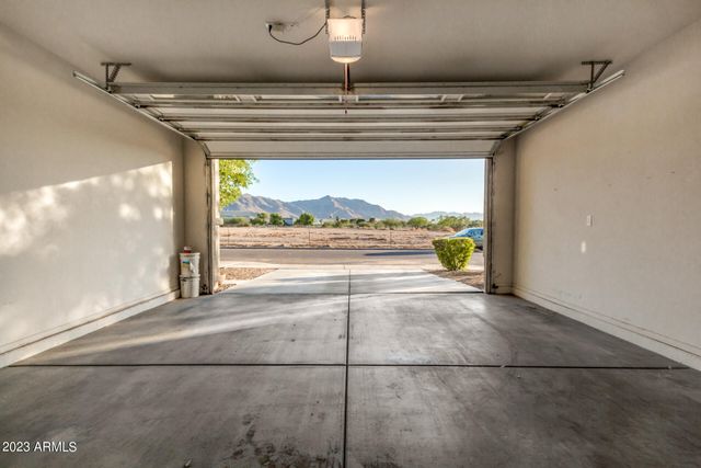 2418 W GARY Way, Phoenix, AZ 85041