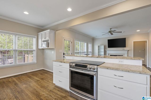 3386 CHAPEL HILLS PARKWAY, Fultondale, AL 35068