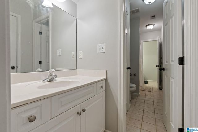 3386 CHAPEL HILLS PARKWAY, Fultondale, AL 35068