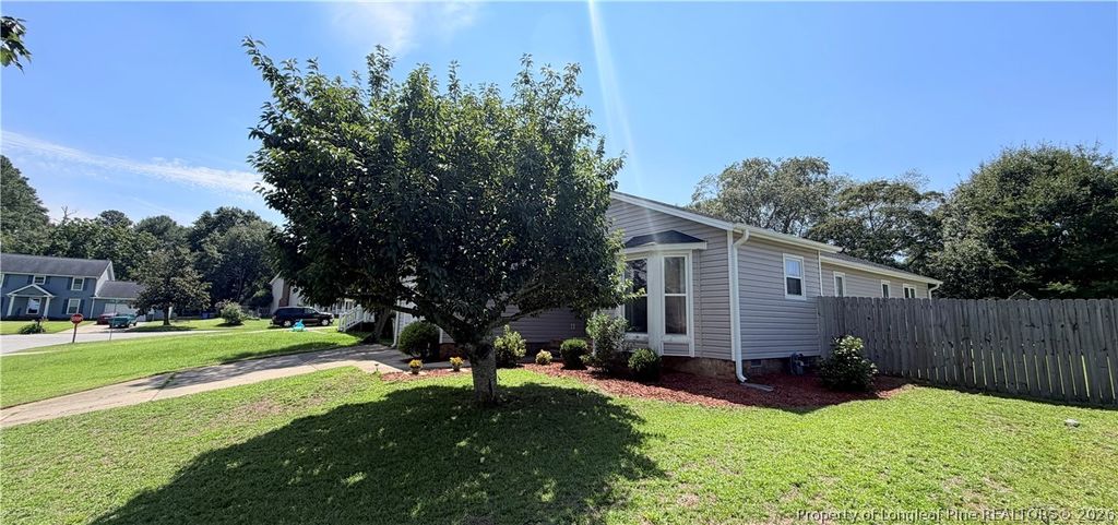 6374 Lake Trail Drive, Fayetteville, NC 28304 — photo 5