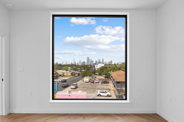 2209 S 1st ST 310, Austin, TX 78704