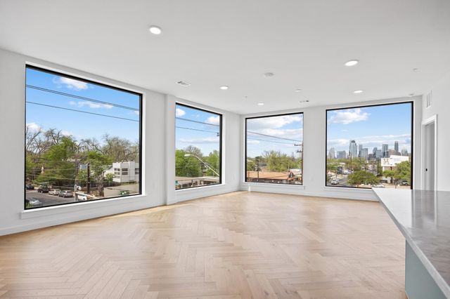2209 S 1st ST 310, Austin, TX 78704