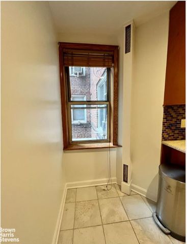 3299 CAMBRIDGE Avenue # 3E, New York City, NY 10463