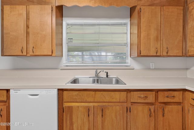 5503 BOEING Drive, Jacksonville, FL 32207