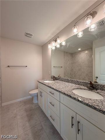 318 NW 20th ST, Cape Coral, FL 33993