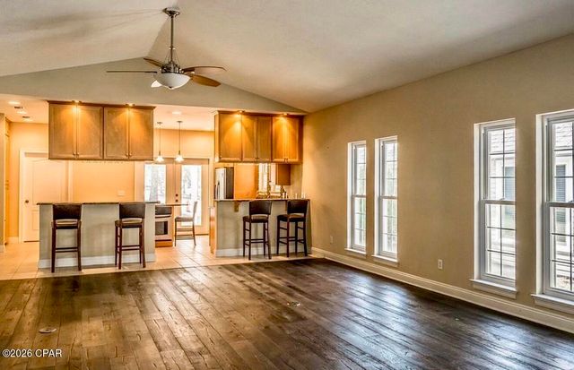 4005 Riverside Drive, Panama City, FL 32404